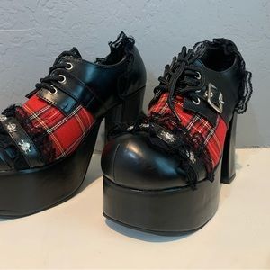 DEMONIA Charade 34 Skull Stud Plaid Heeled Oxfords